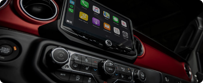 Tilpasset bilelektronikk